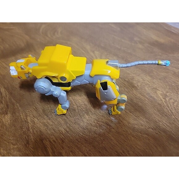 Playmates Voltron Legendary Defender Combiner YELLOW LION 2017 Action Figure 6" - Picture 4 of 7